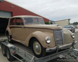 1952. Armstrong Siddeley 18hp Whitley saloon