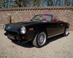 1981 Fiat 124 Spider 2000 Injection Convertible | Gallery Aaldering