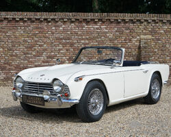 1968 Triumph TR4A IRS | Gallery Aaldering