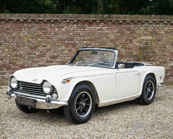 1968 Triumph TR250 | Gallery Aaldering