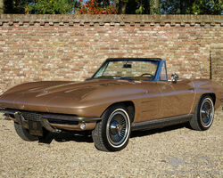 1964 Chevrolet Corvette C2 Stingray convertible | Gallery Aaldering