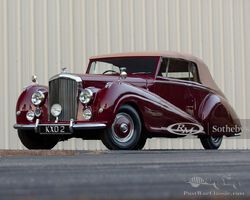 1952 Bentley Mark VI Drophead Coupe by Park Ward | RM Sotheby's Arizona | 22 Jan 2021