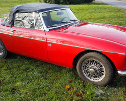 1970 MG B Roadster | Available for immediate purchase - Price 12,300 €
