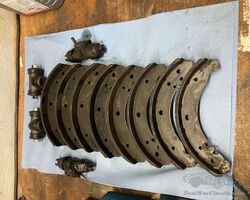 Set of brake shoes and brake cylinders for 1968 Volkswagen