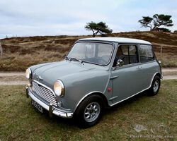 1964 Morris Mini Cooper S Sports Saloon | Bonhams | Les Grandes Marques du Monde à Paris 3 - 10 Mar 2021