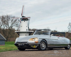 1971 Citroën DS21 I.E. Décapotable | Bonhams | Les Grandes Marques du Monde à Paris 3 - 10 Mar 2021