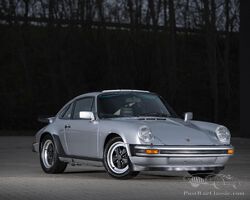 1977 Porsche 911 Carrera 3.0-Litre Coupé | Bonhams | Les Grandes Marques du Monde à Paris 3 - 10 Mar 2021