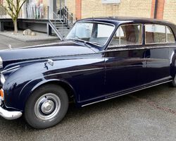 1962 ROLLS ROYCE PHANTOM 5 JAMES YOUNG TOURING LIMOUSINE.