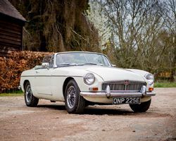 1967 MG B Roadster | Historics Auctioneers