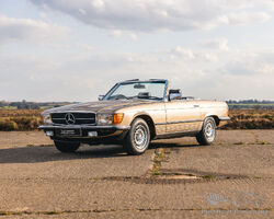 1982 Mercedes 280 SL - rare manual