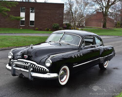 1949 Buick Roadmaster 76-S Sedanette