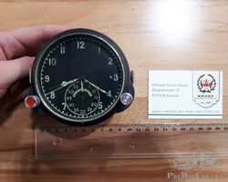 Dashboard clock (diameter 8 cm)
