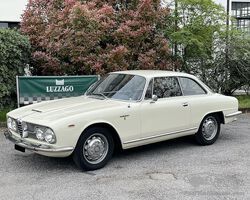 Alfa Romeo - 2600 Sprint S2