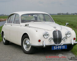 1977 Jaguar 240 MK II + Overdrive / RHD | Carrosso Classic- & sportscars