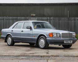 1989 Mercedes-Benz 300 SE | Historics Auctioneers