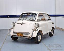 1958 BMW Isetta 600 | Historics Auctioneers