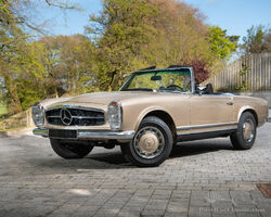 1970 Mercedes-Benz Pagoda 280SL with hardtop