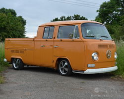 1973 Volkswagen Transporter T2 Doka (crew cab)