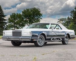 1979 Lincoln Continental Mark V Bill Blass Edition  | RM Sotheby's | Auburn Fall event | 2 - 5 Sept 2021