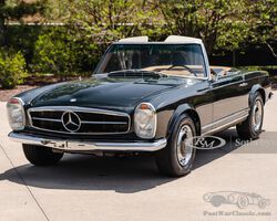 1968 Mercedes-Benz 280 SL 'Pagoda' | RM Sothebys | Monterey | 12-14 August 2021
