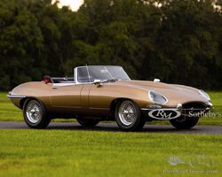 1967 Jaguar E-Type Series 1 4.2-Litre Roadster | RM Sothebys | Monterey | 12-14 August 2021