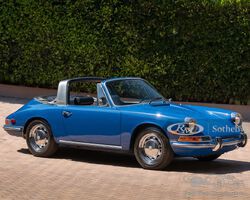 1968 Porsche 911 'Soft-Window' Targa | RM Sothebys | Monterey | 12-14 August 2021
