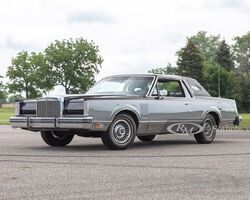 1983 Lincoln Continental Mark VI  | RM Sotheby's | Auburn Fall event | 2 - 5 Sept 2021