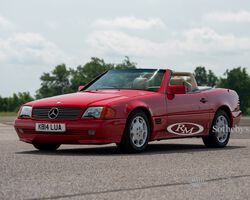 1992 Mercedes-Benz 300 SL  | RM Sotheby's | Auburn Fall event | 2 - 5 Sept 2021