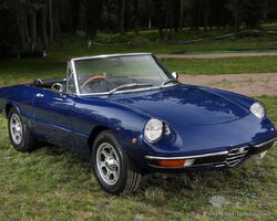 1977 Alfa Romeo 2000 Spider | Ascot Racecourse | Historics Auctioneers | 25th September 2021
