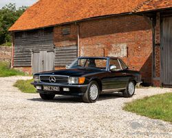 1988 Mercedes-Benz 500 SL | Ascot Racecourse | Historics Auctioneers | 25th September 2021
