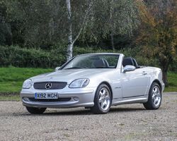 2000 Mercedes-Benz SLK 230 Kompressor | Mercedes-Benz World | Historics Auctioneers | 27th November 2021