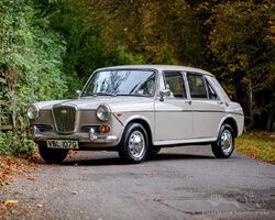 1969 Wolseley 1300 Mk. II | Mercedes-Benz World | Historics Auctioneers | 27th November 2021