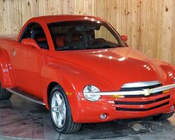 2003 Chevrolet SSR | Christmas Around the World | Sonicbidder.com auction