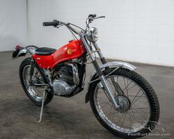 1976 Montesa Cota 125 Trails | Christmas Around the World | Sonicbidder.com auction