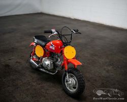 1984 Honda Z50R | Christmas Around the World | Sonicbidder.com auction