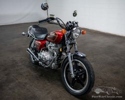 1981 Honda CM400A | Christmas Around the World | Sonicbidder.com auction