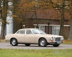 1971 Daimler Sovereign 2.8-Litre Saloon | Bonhams MPH December Auction | 11 Dec 2021