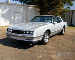 1988 Chevrolet Monte Carlo | Christmas Around the World | Sonicbidder.com auction