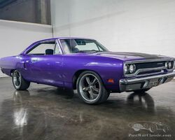 1970 Plymouth Satellite | Christmas Around the World | Sonicbidder.com auction