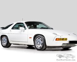 1989 Porsche 928 S4 Coupé | Les Grandes Marques du Monde à Paris | 3 February 2022 |Bonhams