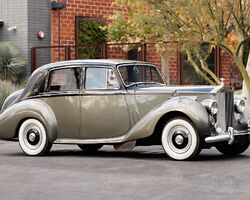 1955 Rolls-Royce Silver Dawn Saloon | Scottsdale 2022 | Gooding & Co