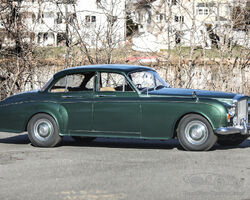 1963 Bentley S3 Continental Saloon | Amelia Island 2022 | Gooding & Co | March 4