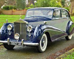 1952 Rolls-Royce Silver Wraith Saloon by Park Ward | Ascot Racecourse 12th March 2022 Sale | Historic Auctioneers