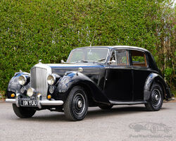 1950 Bentley Mk. VI 4¼ litre Standard Steel Sports Saloon | Ascot Racecourse Sale | Historics Auctioneers | 21st May 2022