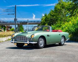 1965 Aston Martin DB5 Convertible | RM Sotheby's | St. Moritz
