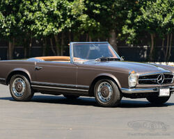 1970 Mercedes-Benz 280 SL | Pebble Beach Auction | Gooding & Company