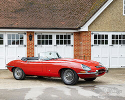 1961 Jaguar E-type Series 1 'Flat Floor' Roadster | Goodwood Revival Sale | Bonhams | 17 Sept 2022