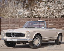 1968 Mercedes-Benz 280 SL Convertible with Hardtop | Goodwood Revival Sale | Bonhams | 17 Sept 2022