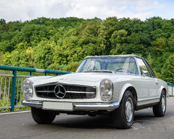 1968 Mercedes-Benz 280 SL 'Pagoda' with Hardtop | The Zoute Sale | Bonhams | 9 Oct 2022