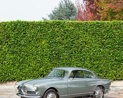 1962 Alfa Romeo Giulia Sprint 1600 Coupé | Bonhams Milano auction | November 18, 2022